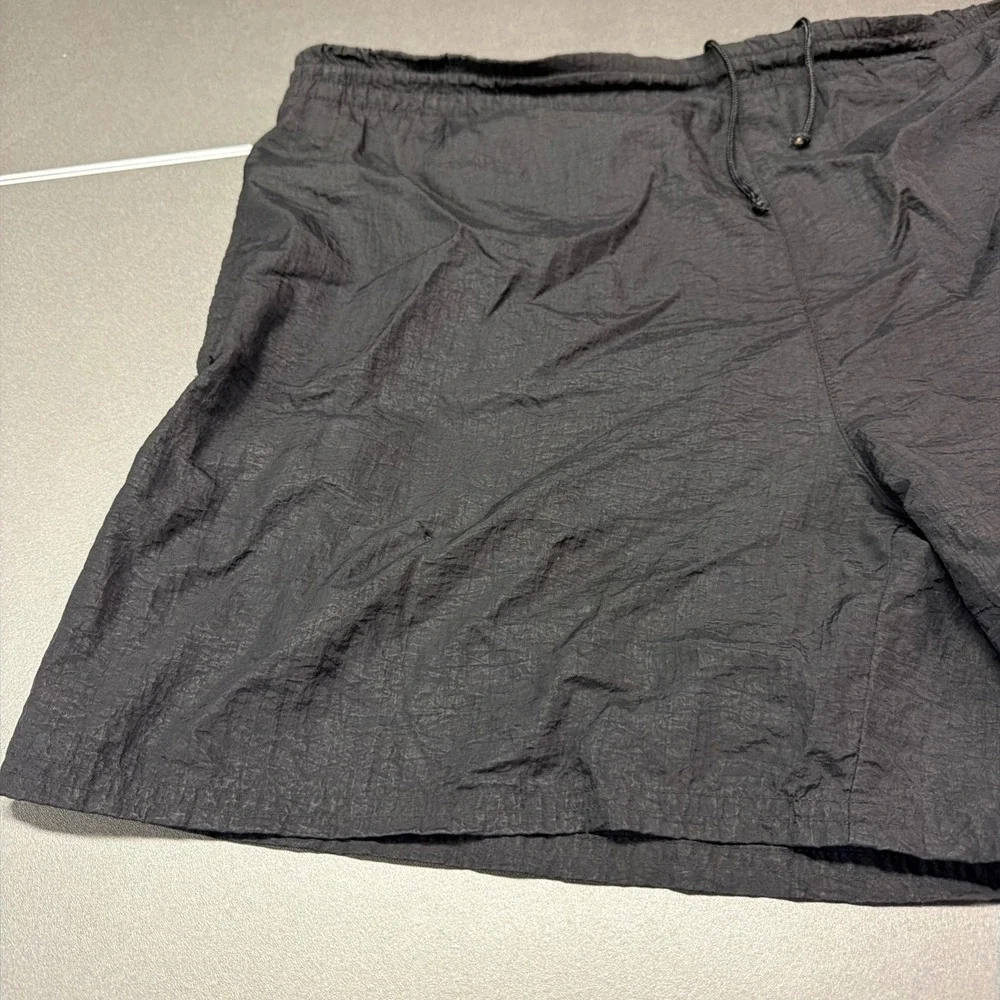 Reebok Athletic Shorts Men's Medium Black Drawstring Waist Mesh Lined NylonBlend